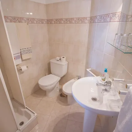 The Sunway Hostel Atouguia Da Baleia